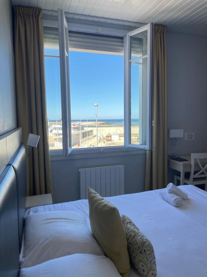 Les Embruns Hotel Trouville-sur-Mer Luaran gambar