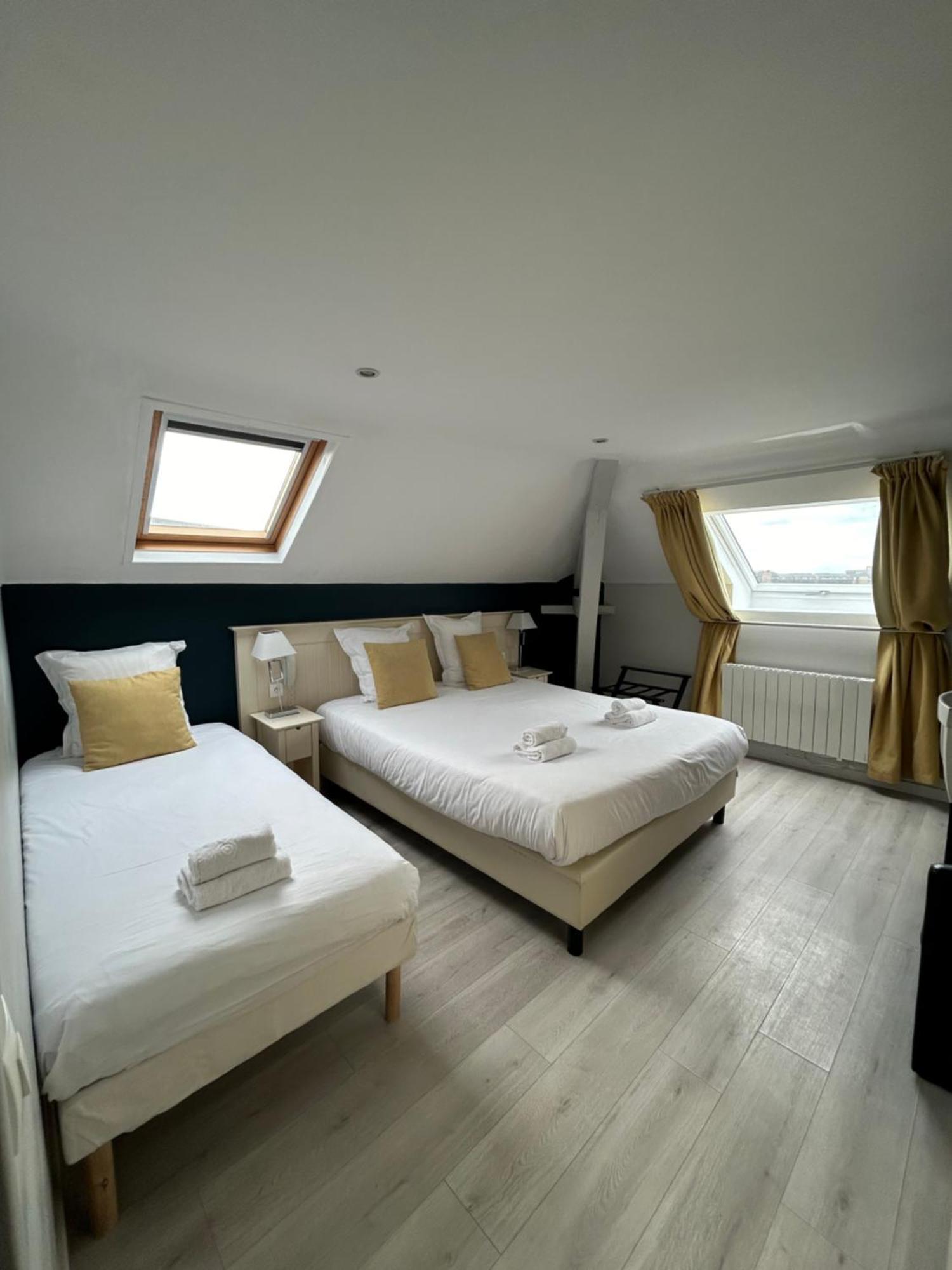Les Embruns Hotel Trouville-sur-Mer Luaran gambar