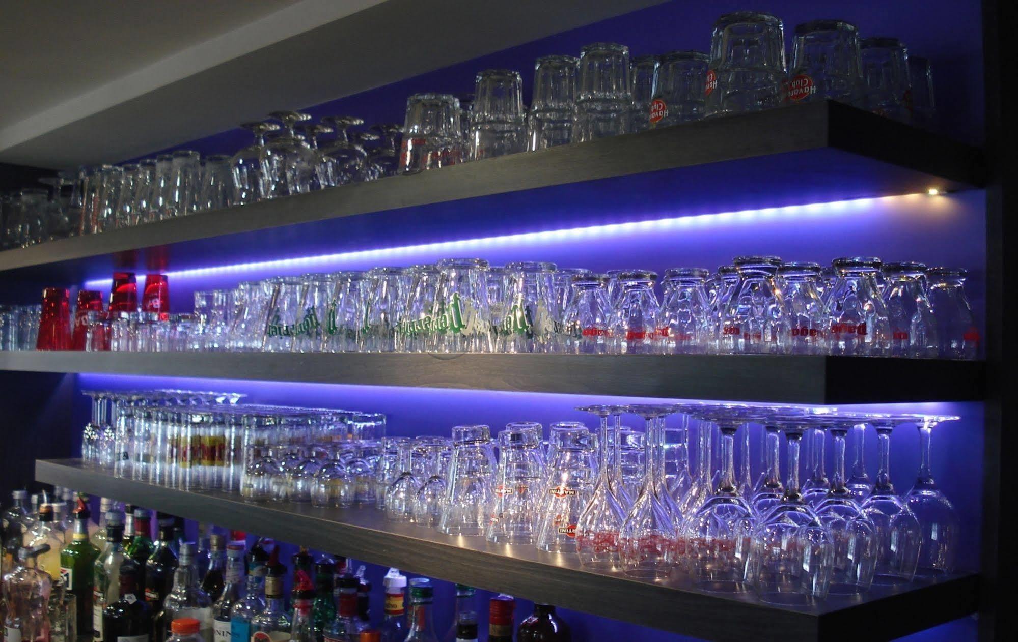 Les Embruns Hotel Trouville-sur-Mer Luaran gambar